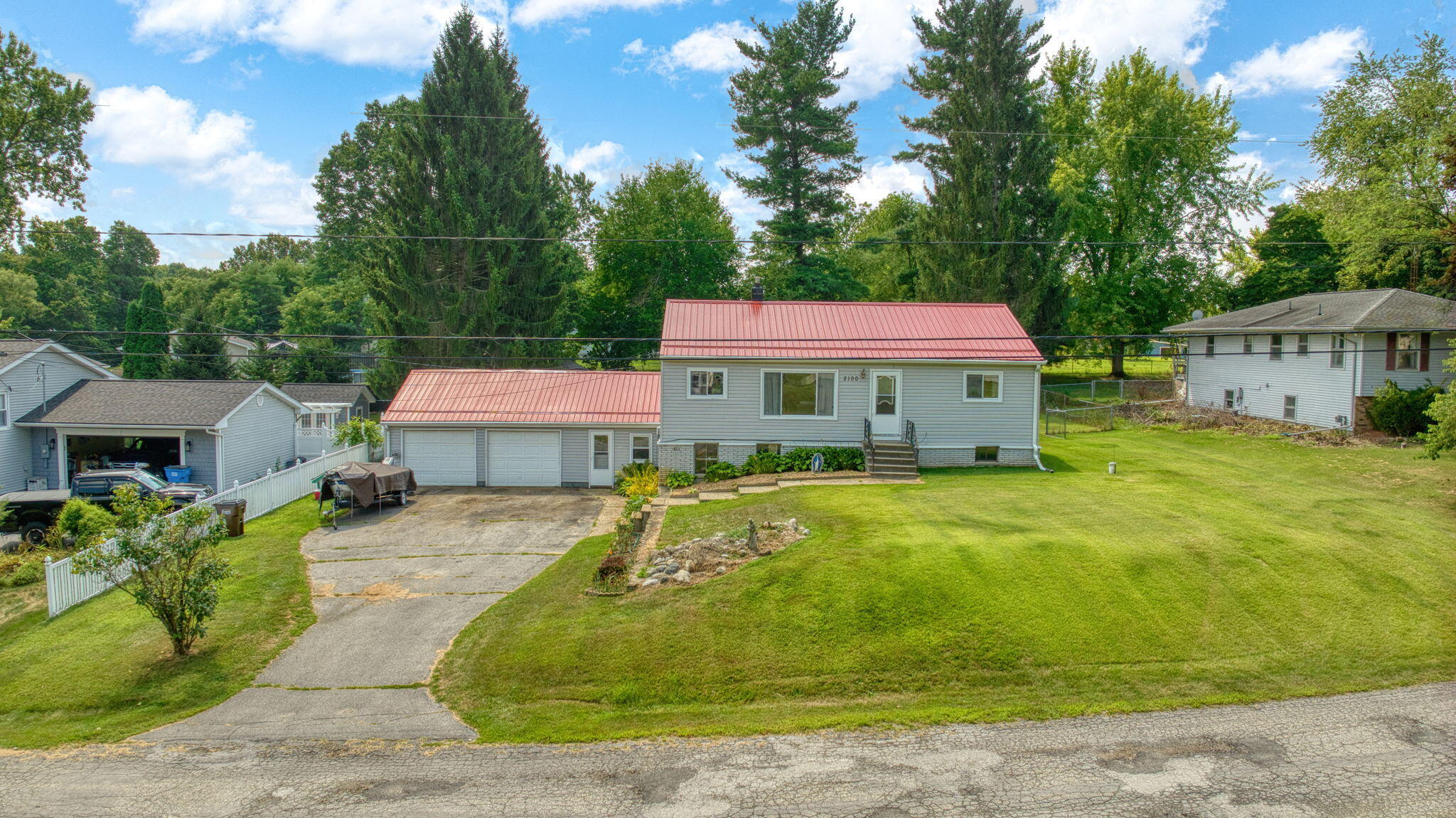 2100 North Cloverhill Road Jackson, MI 49201 - Photo 41 of 48 40-web-or-mls-DJI_0137_HDR