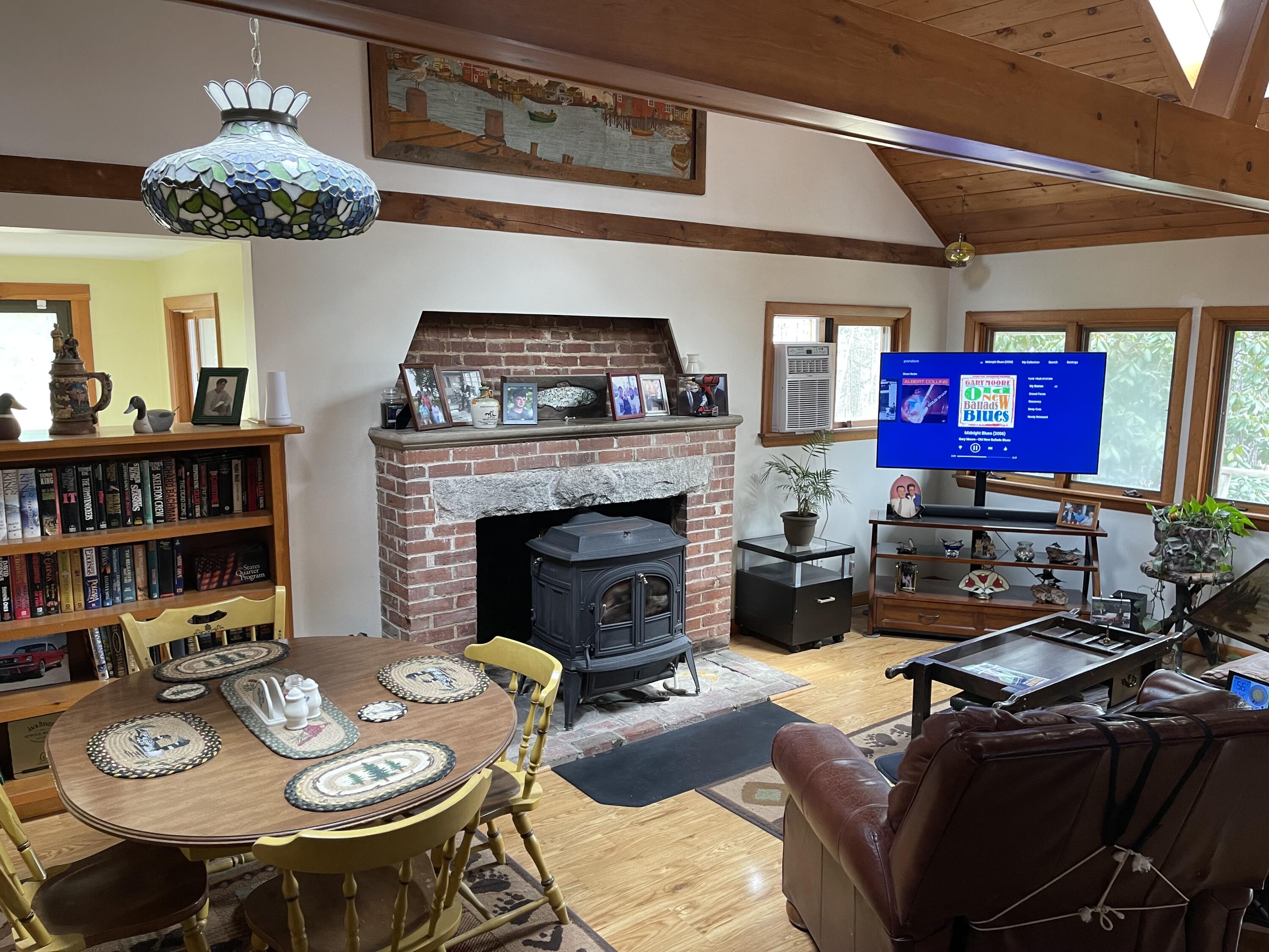 446 Sennett Road Jefferson, ME 04348 - Photo 5 of 32 IMG-5531