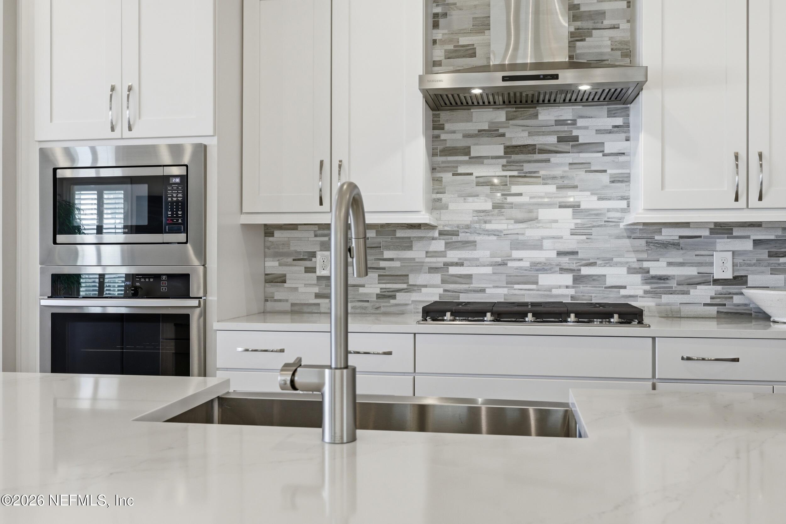 413 Marquesa Circle St. Johns, FL 32259 - Photo 10 of 72 Kitchen