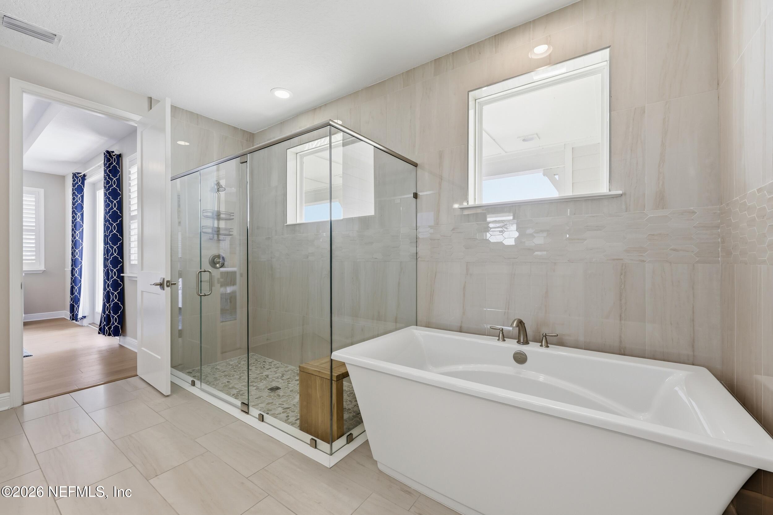 413 Marquesa Circle St. Johns, FL 32259 - Photo 29 of 72 Primary Bath