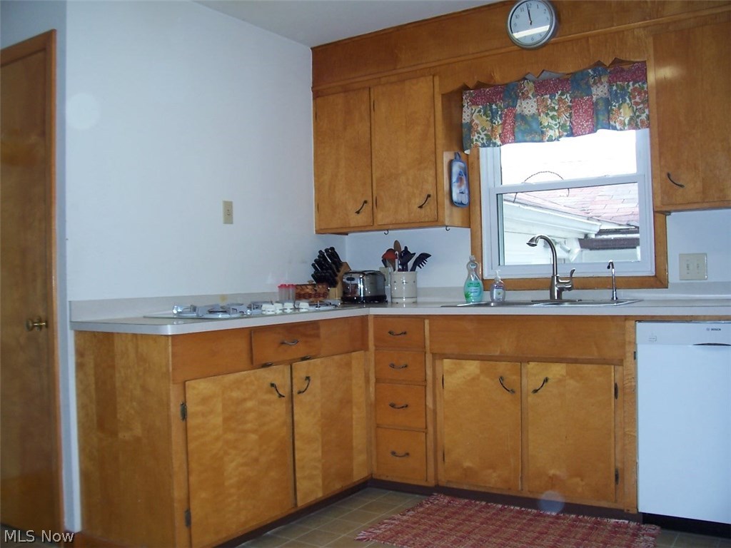 9398 Acme Road Seville, OH 44273 - Photo 14 of 29 Gallery Image 14