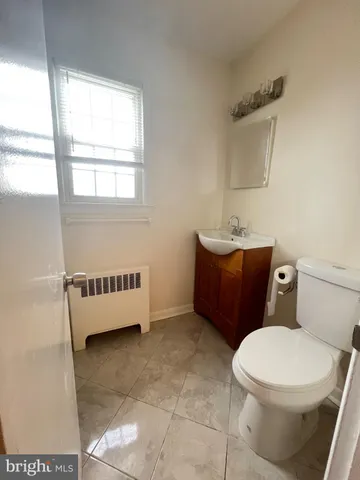 $1,900 | 125 Talbott Street, Unit 125, Rockville, MD 20852