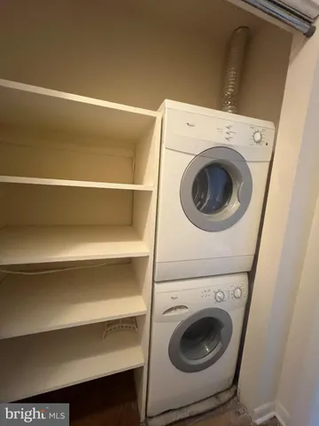 $1,900 | 125 Talbott Street, Unit 125, Rockville, MD 20852