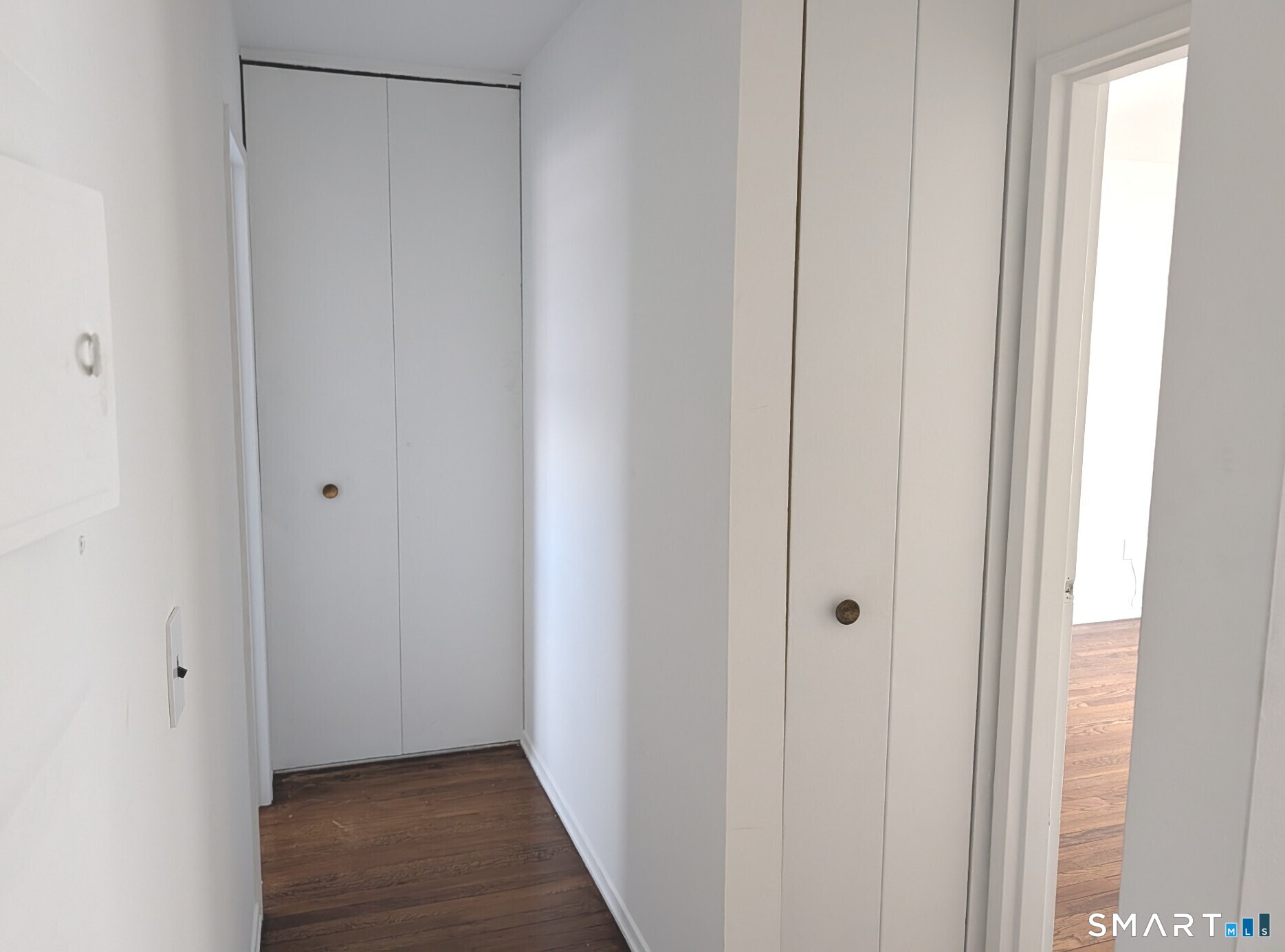 18 Prospect Street, Unit C10 Norwalk, CT 06850 - Photo 10 of 11 a view of an empty room