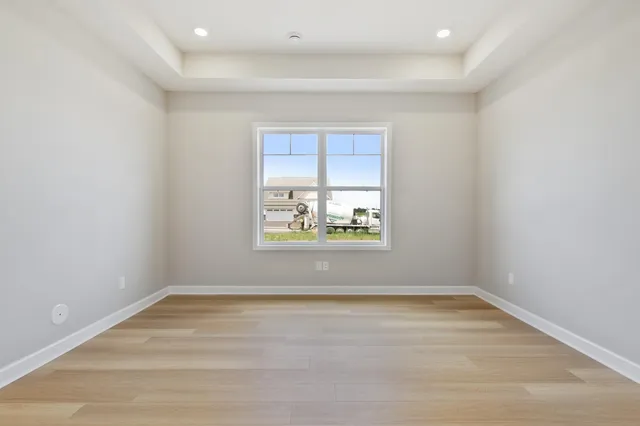 $563,990 | 8203 Haywood Drive, Lino Lakes, MN 55014