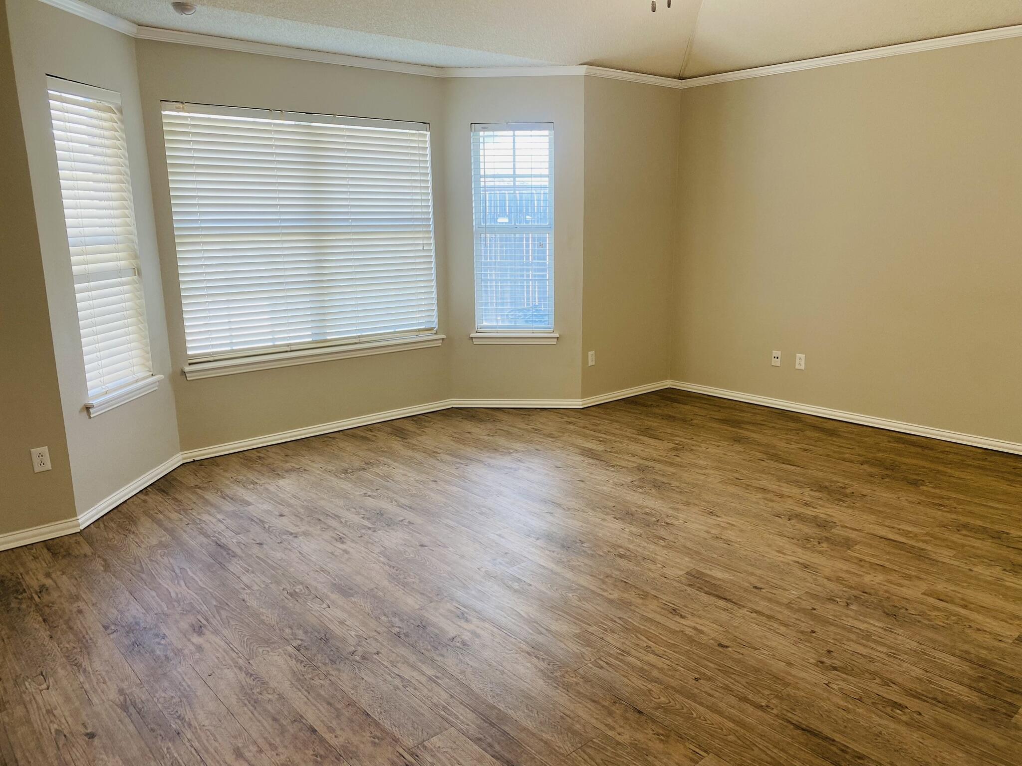 6022 78th Street Lubbock, TX 79424 - Photo 19 of 27 IMG_2901