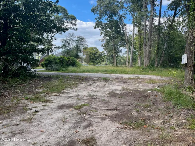 $600,000 | 2321 B Chinquapin Road, New Bern, NC 28562