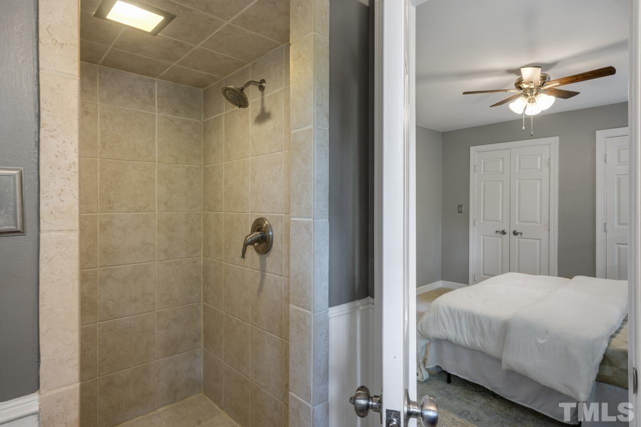 6905 Sandringham Drive Raleigh, NC 27613 - Photo 19 of 29