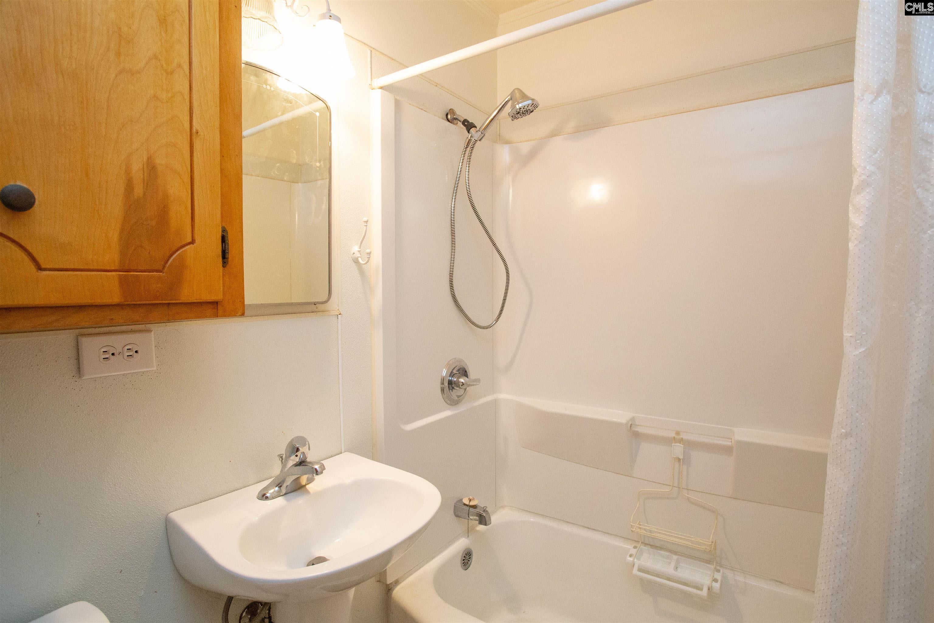 1411 State Rd S-28-342 Camden, SC 29020 - Photo 11 of 19 Gallery Image 11