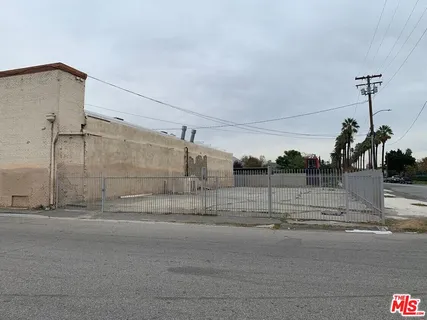 $450,000 | 3800 Commerce Street, Riverside, CA 92507