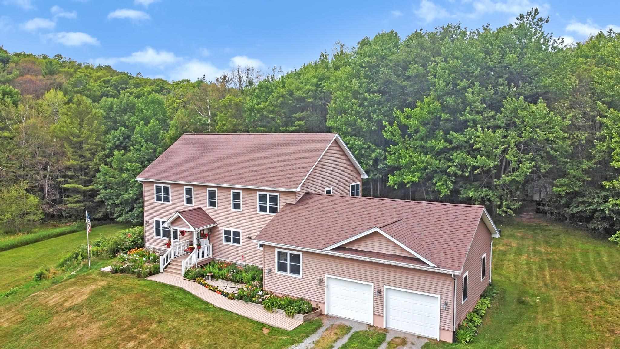 41 White Pine Road Fairfax, VT 05454 - Photo 1 of 39