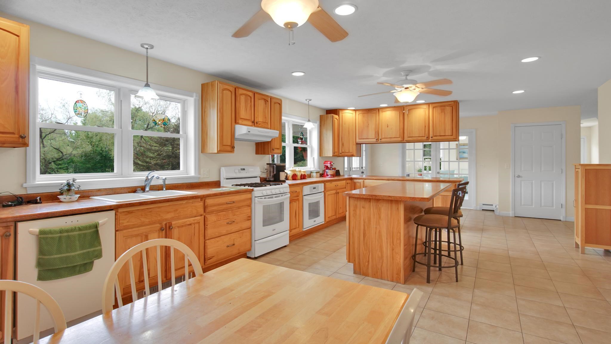 41 White Pine Road Fairfax, VT 05454 - Photo 5 of 39