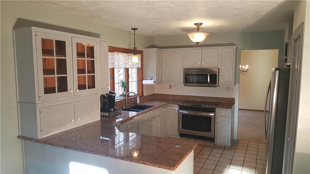 126 Sarver Road Jeannette, PA 15644 - Photo 9 of 24 Gallery Image 9