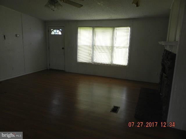 27892 Layton Road Laurel, DE 19956 - Photo 9 of 17 Gallery Image 9