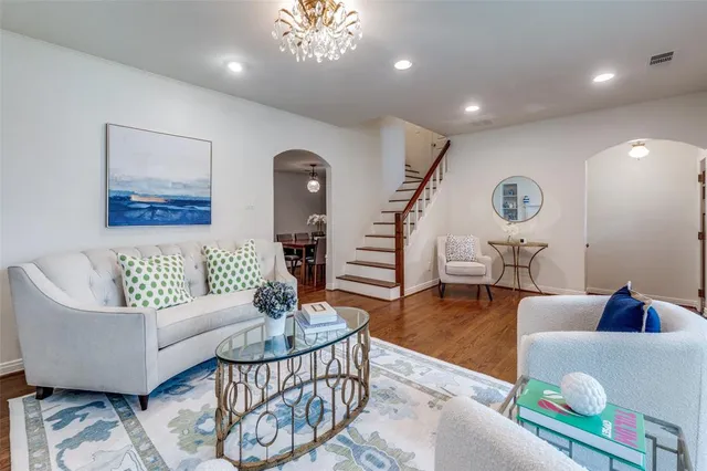 $1,895,000 | 2817 Fondren Drive, University Park, TX 75205