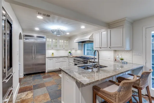 $1,895,000 | 2817 Fondren Drive, University Park, TX 75205