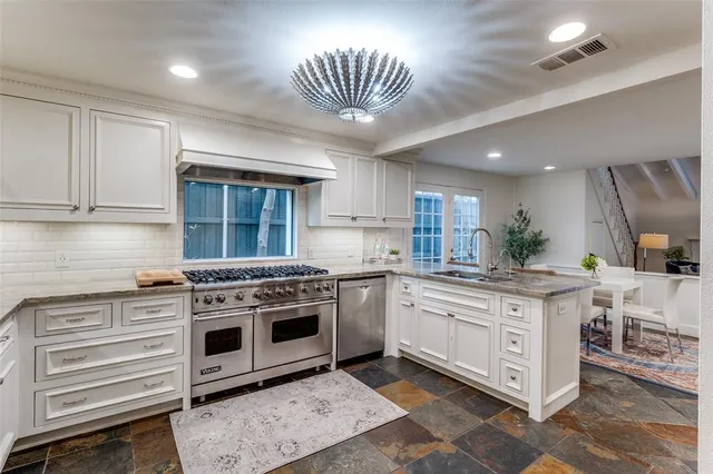 $1,895,000 | 2817 Fondren Drive, University Park, TX 75205