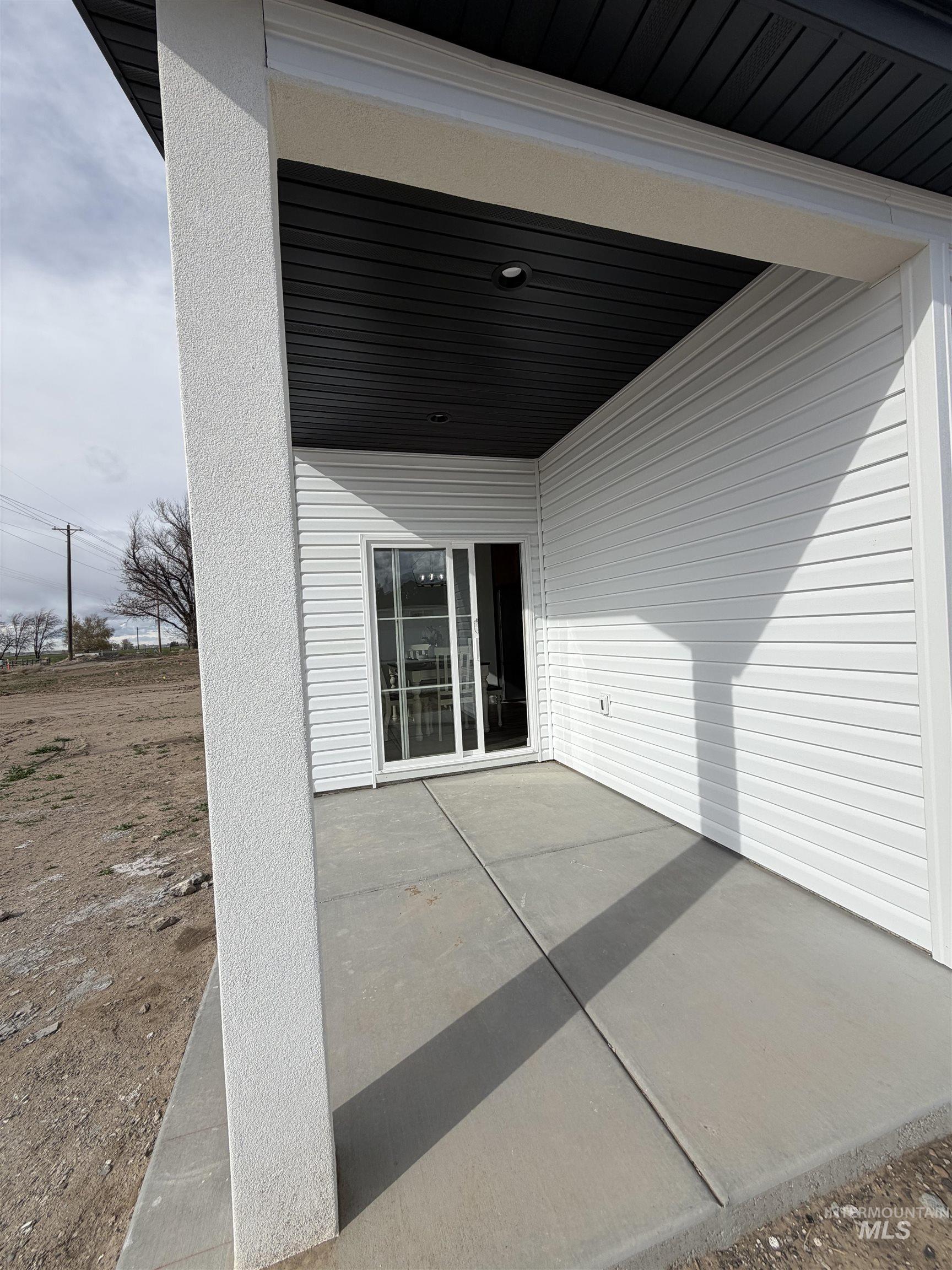 1419 Topaz Rupert, ID 83350 - Photo 11 of 41 View of patio