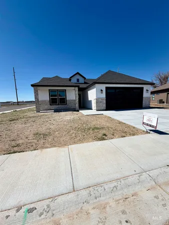 $395,000 | 1419 Topaz, Rupert, ID 83350