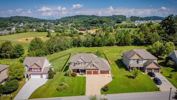 $735,000 | 3017 Calton Hill, Kingsport, TN 37664