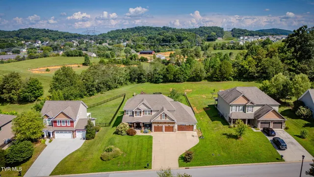$779,000 | 3017 Calton Hill, Kingsport, TN 37664