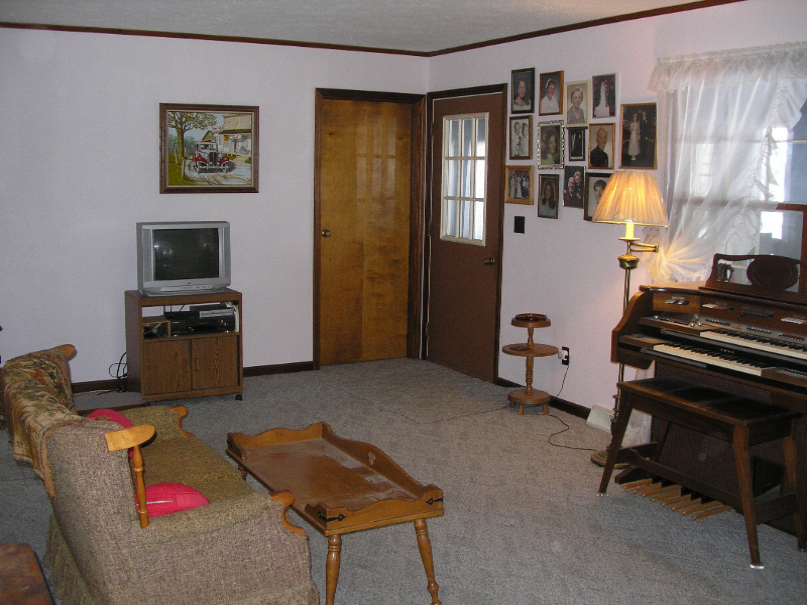 21107 Hampton Road Three Rivers, MI 49093 - Photo 8 of 49 21107 Hampton Rd 004
