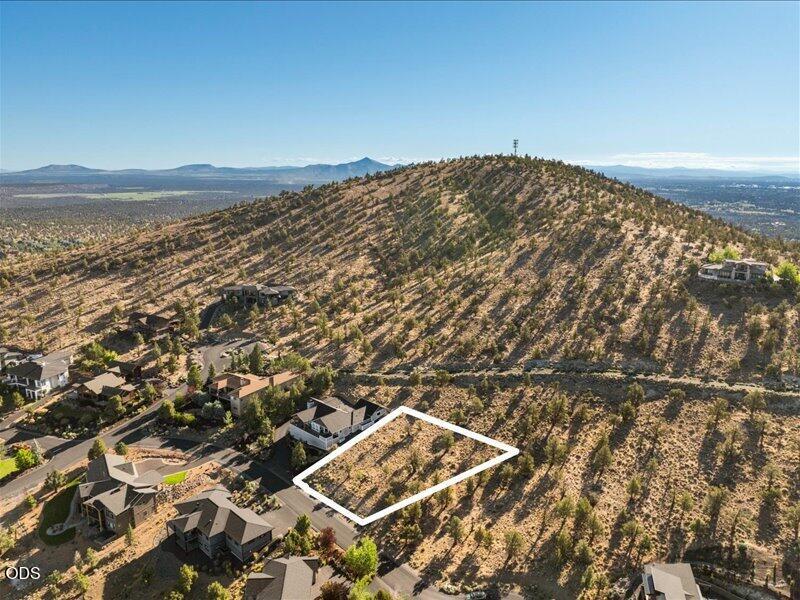 1340 View Point Court Redmond, OR 97756 - Photo 11 of 37
