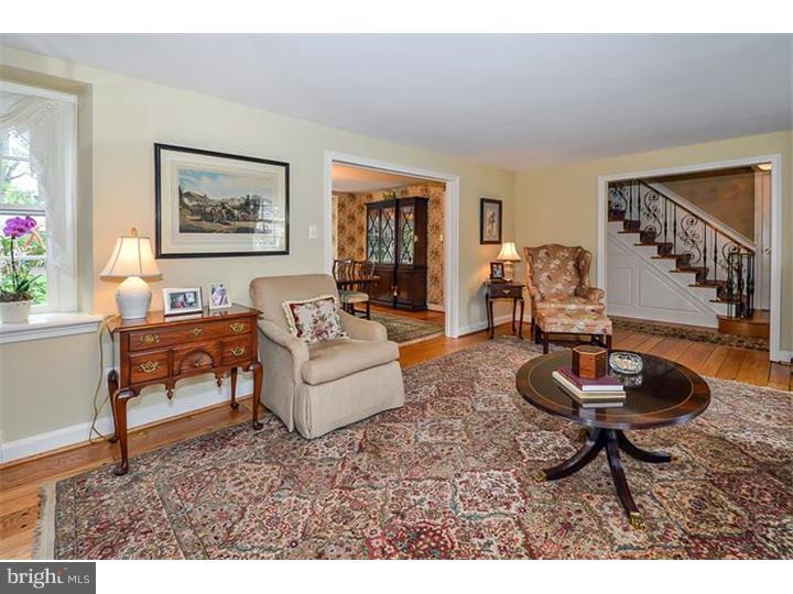 1334 Valley Road Jenkintown, PA 19046 - Photo 11 of 25