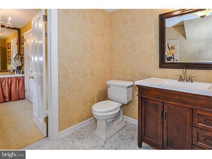 1334 Valley Road Jenkintown, PA 19046 - Photo 15 of 25