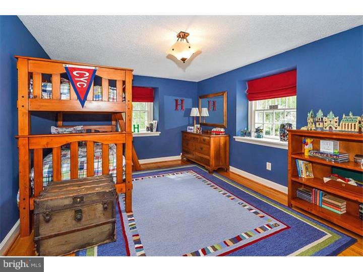 1334 Valley Road Jenkintown, PA 19046 - Photo 16 of 25