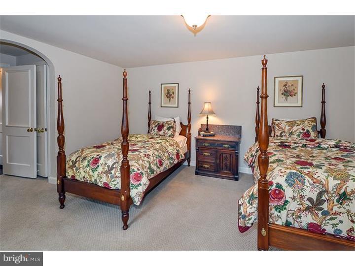 1334 Valley Road Jenkintown, PA 19046 - Photo 19 of 25