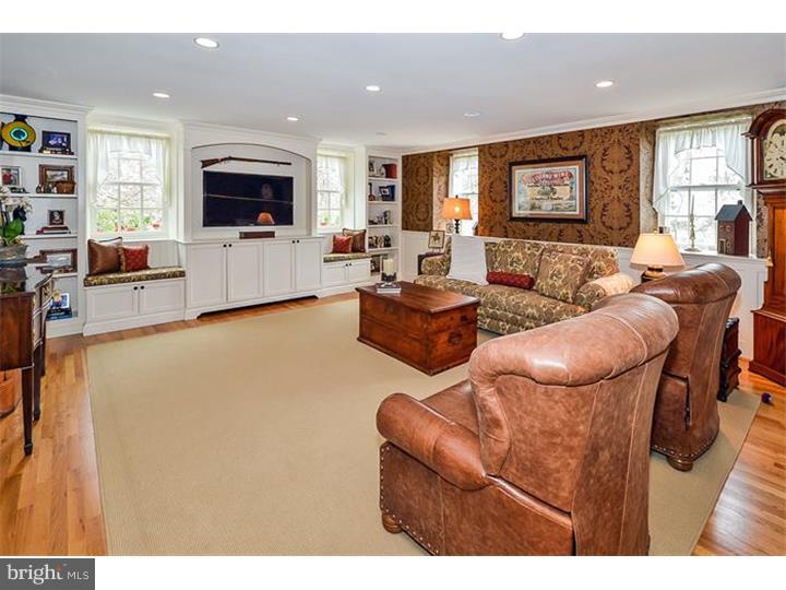 1334 Valley Road Jenkintown, PA 19046 - Photo 8 of 25