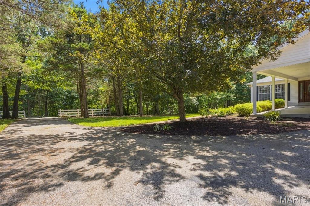 2631 South Mangan Road Pacific, MO 63069 - Photo 9 of 63 Gallery Image 9