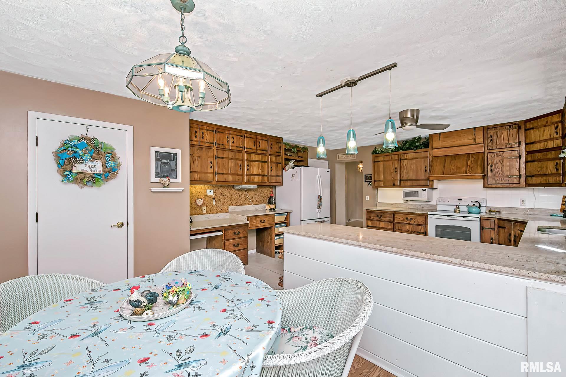 116 Rustic Lake Drive Colona, IL 61241 - Photo 10 of 33 Gallery Image 10