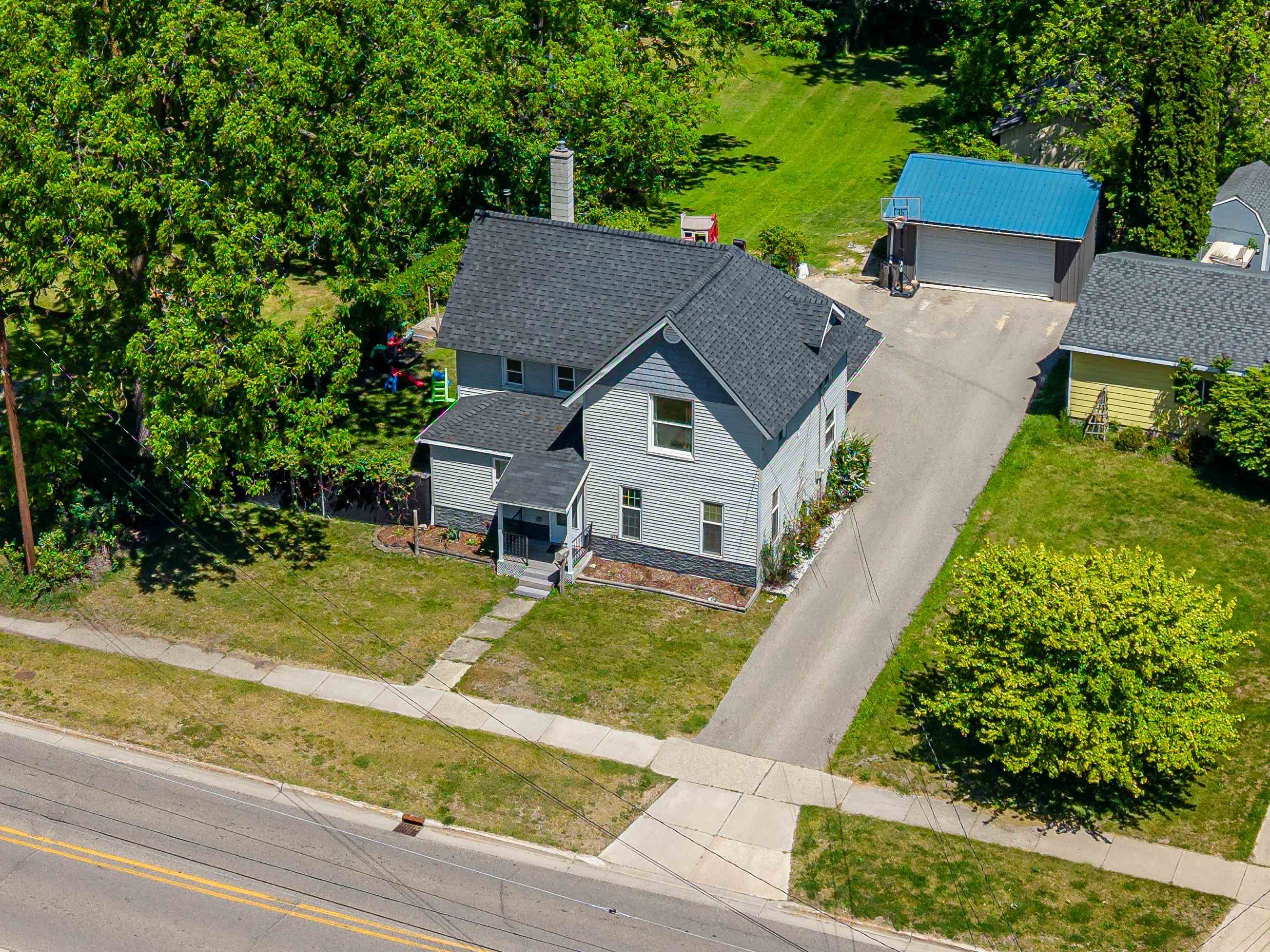 329 Ely Street Alma, MI 48801 - Photo 1 of 76