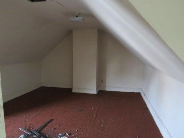 1009 Chartiers Avenue McKees Rocks, PA 15136 - Photo 4 of 21