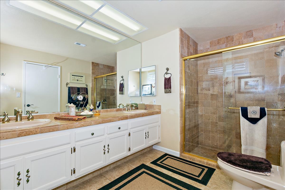 25 Leon Way Rancho Mirage, CA 92270 - Photo 24 of 34 Primary Bathroom