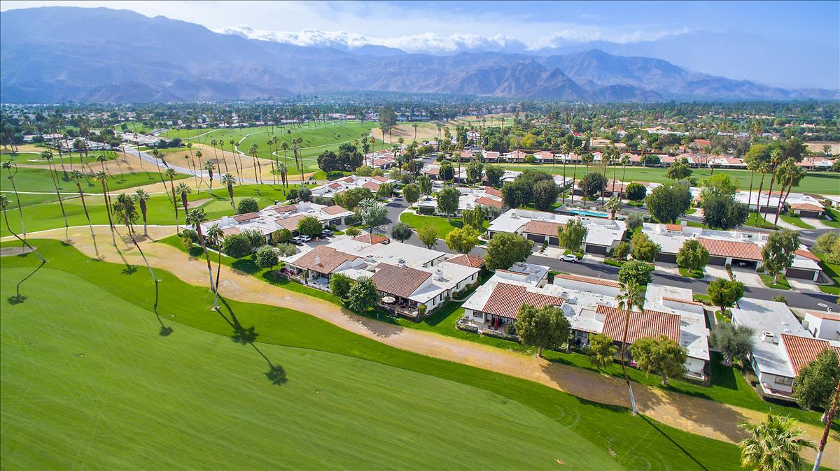 25 Leon Way Rancho Mirage, CA 92270 - Photo 29 of 34 Aerial (2)
