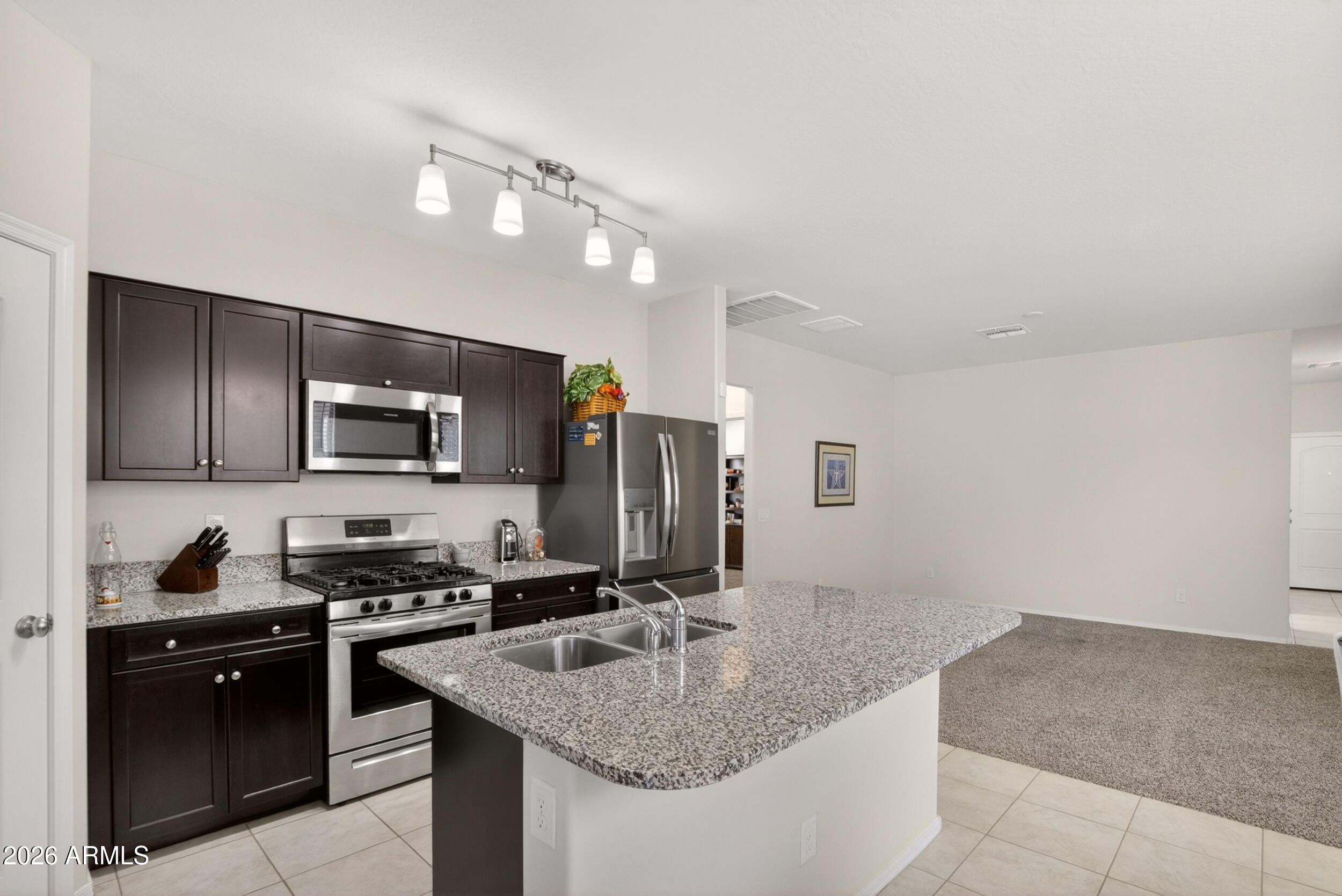 30980 West Picadilly Road Buckeye, AZ 85396 - Photo 8 of 42