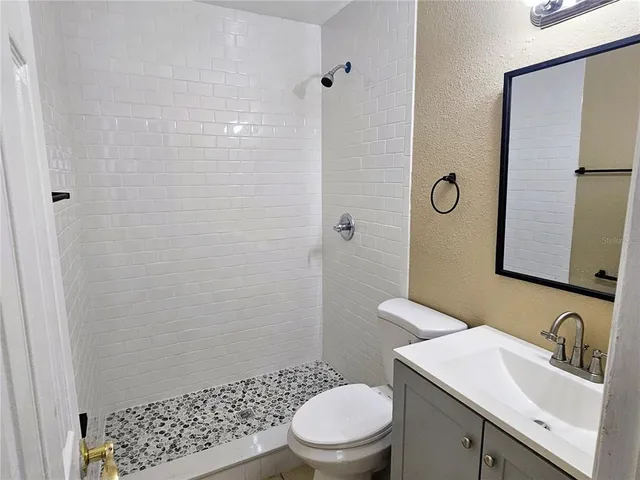 $2,145 | 2221 East Annie Street, Tampa, FL 33612