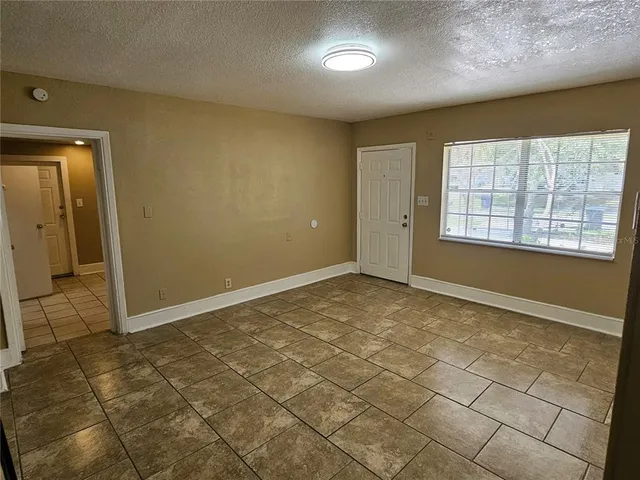 $2,145 | 2221 East Annie Street, Tampa, FL 33612