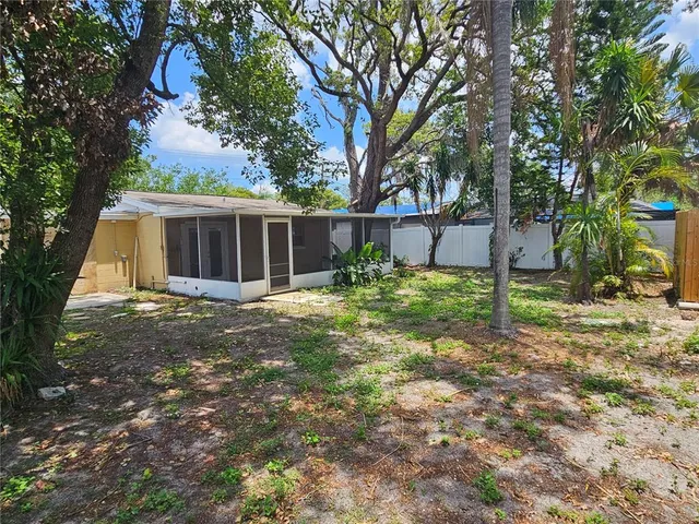 $2,145 | 2221 East Annie Street, Tampa, FL 33612