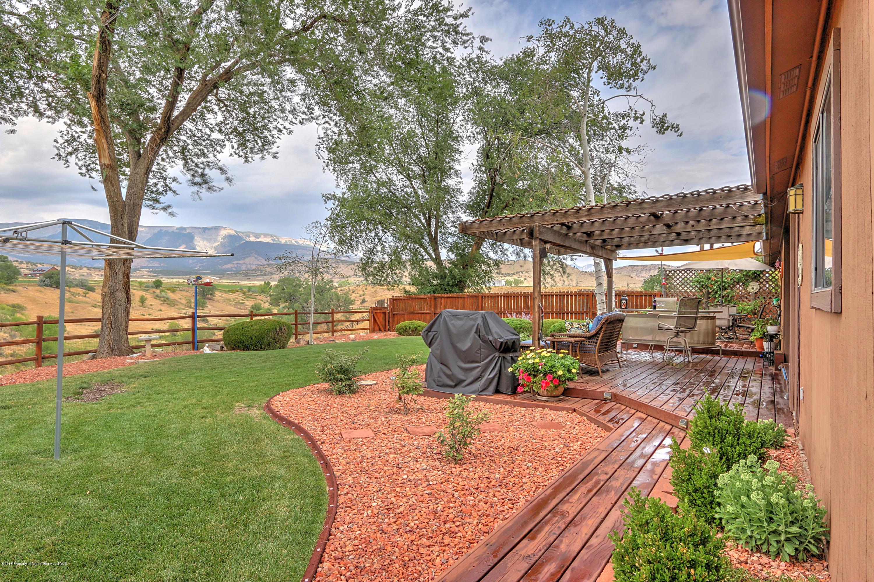 693 Mesa Avenue Rifle, CO 81650 - Photo 22 of 27 Back Deck - Yard