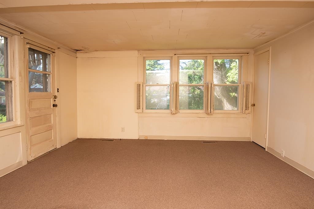 1607 Audubon Road Vincennes, IN 47591 - Photo 14 of 31 Gallery Image 14