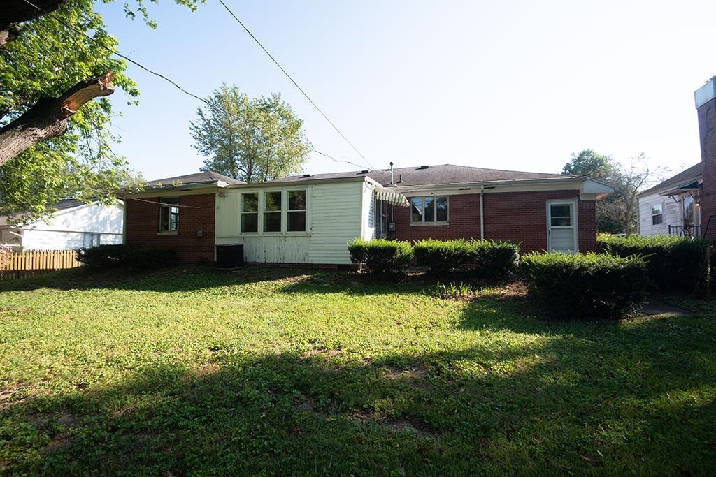 1607 Audubon Road Vincennes, IN 47591 - Photo 29 of 31 Gallery Image 29