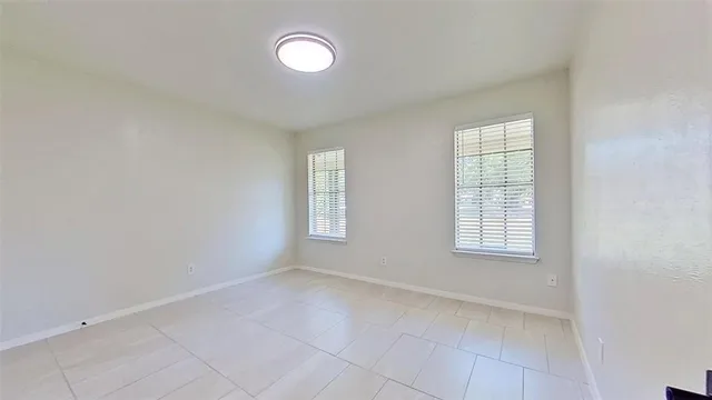 $1,550 | 502 West Norwood Circle, Arlington, TX 76013