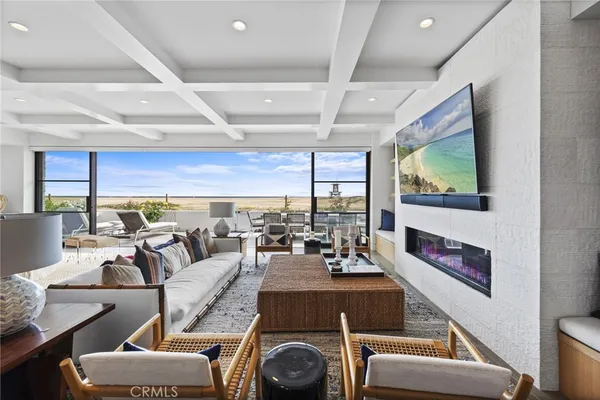 $75,000 | 2148 East Oceanfront, Newport Beach, CA 92661