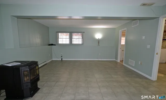 $400,000 | 30 Great Hill Road, Ansonia, CT 06401