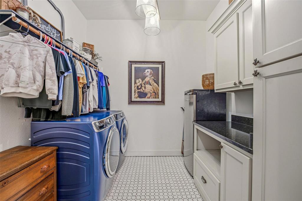 907 Cherry Street Graham, TX 76450 - Photo 20 of 40
