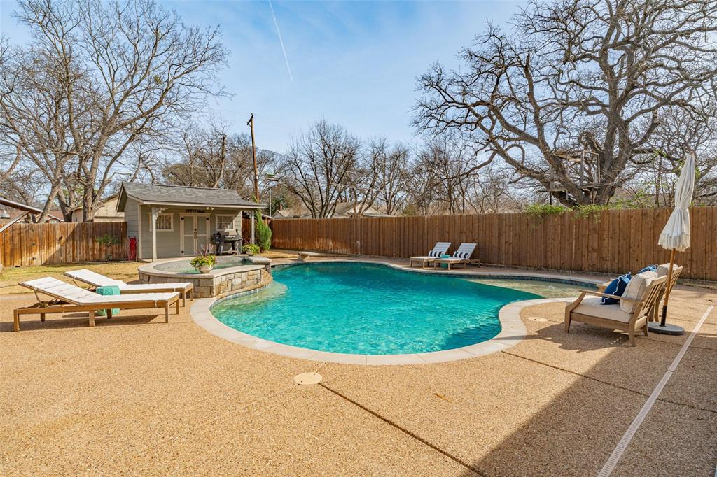 907 Cherry Street Graham, TX 76450 - Photo 33 of 40